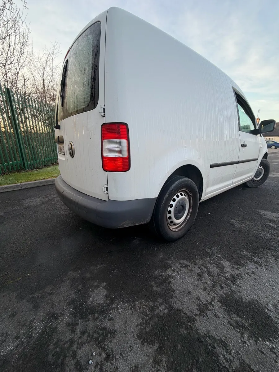Volkswagen caddy - Image 2
