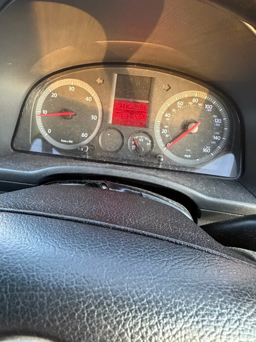 Volkswagen caddy - Image 3
