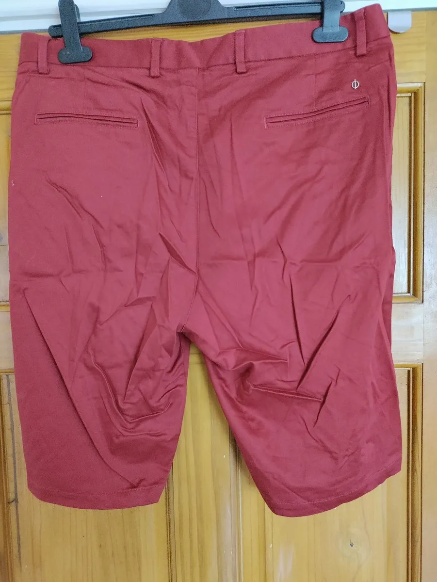 Oscar Jacobson Chino shorts 36w New - Image 2