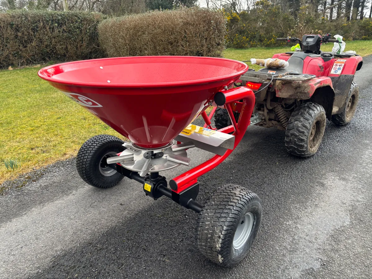 New Cosmo Quad spreader - Image 1