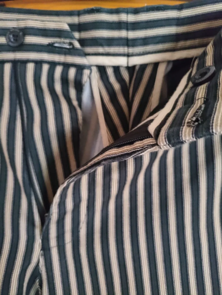 Galvin Green Pinstripe trousers 35/31 Blk/Gold - Image 4