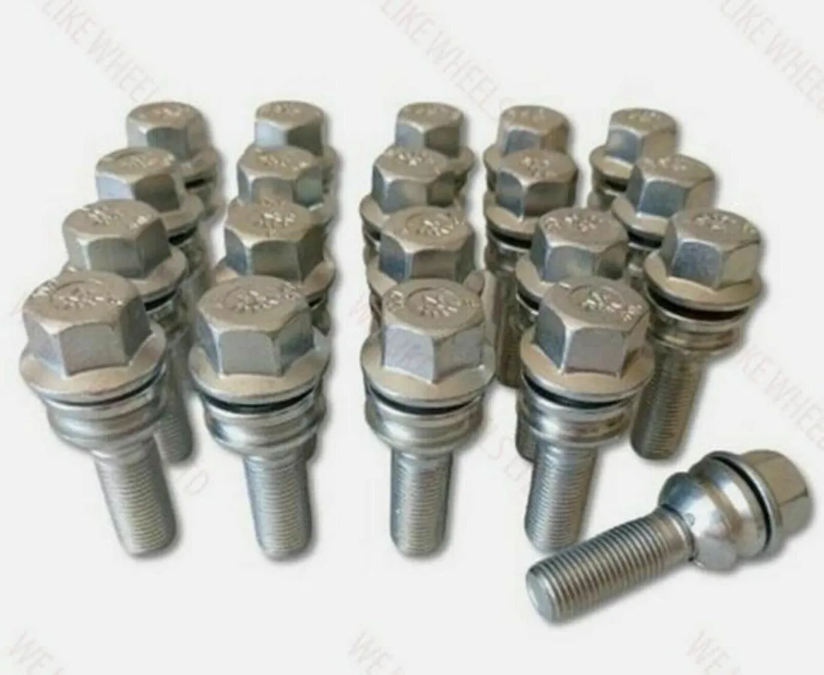 Audi Q7 wheel bolts - Delivery - Image 1