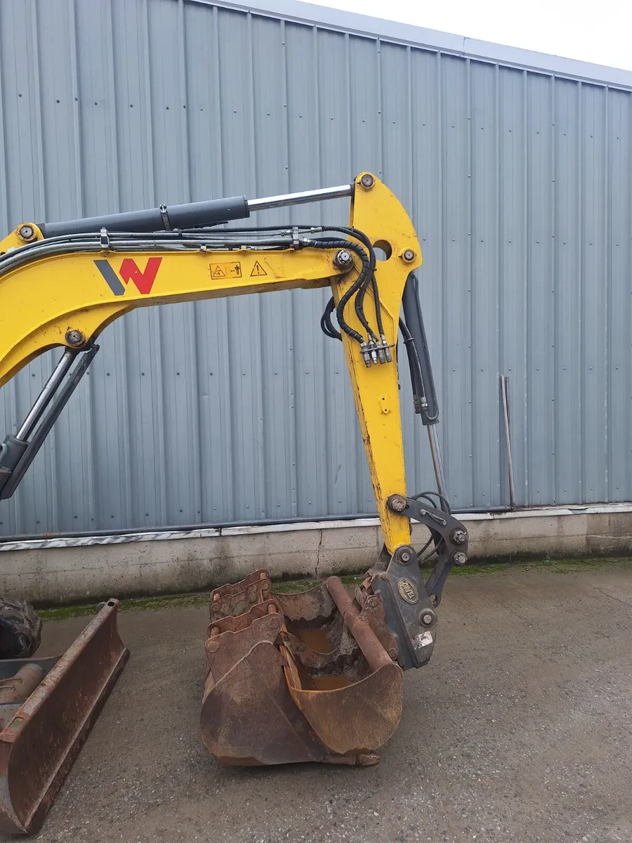 2018 Wacker Neuson ET65 - Image 2