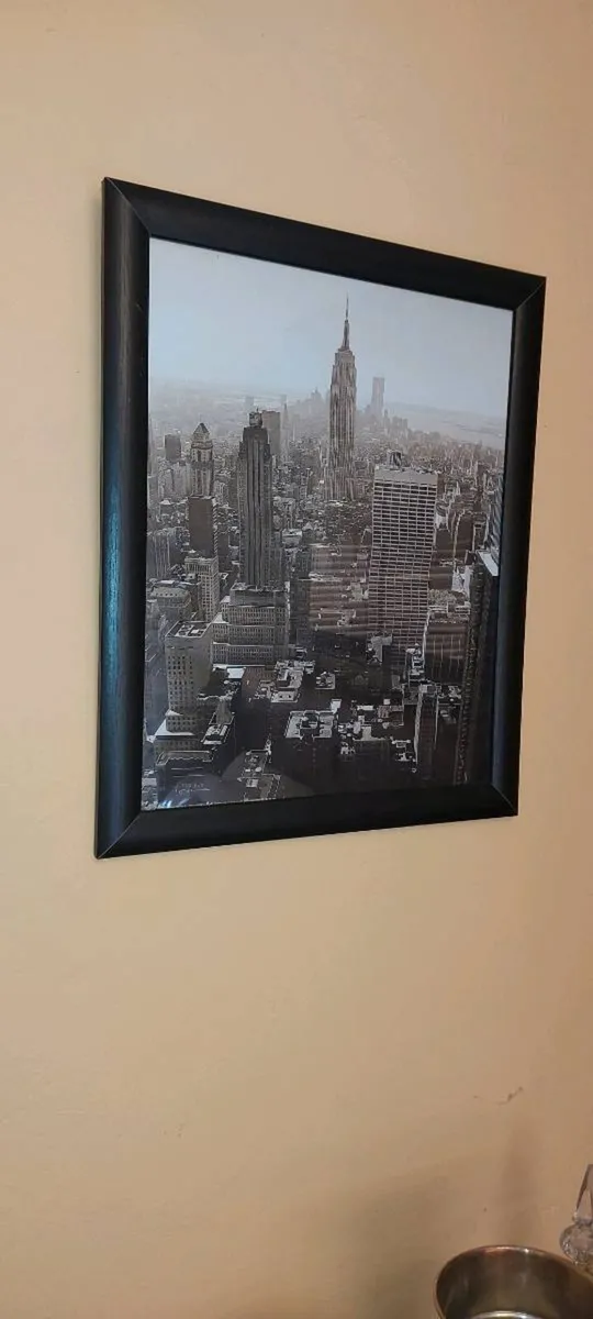 Vintage Downton New York City Skyline. - Image 4