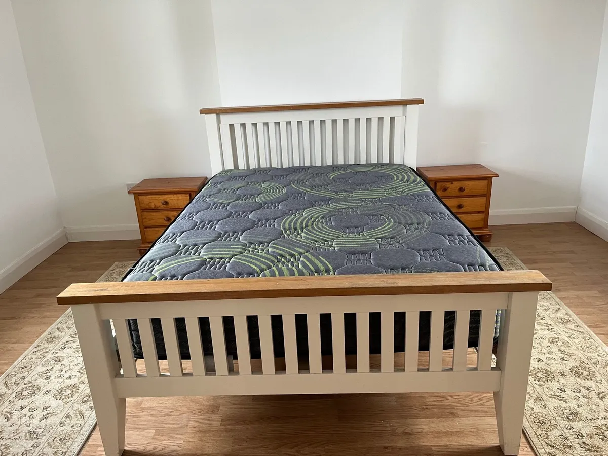 Double Beds + Couch + - Image 1