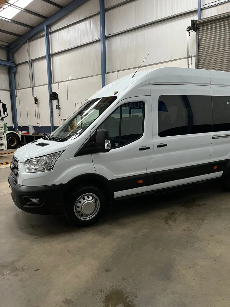 2019 (192) FORD TRANSIT MINIBUS - Image 3