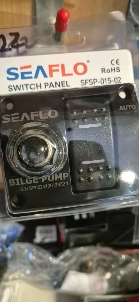 Bilge pumps selection from €18 - Image 4