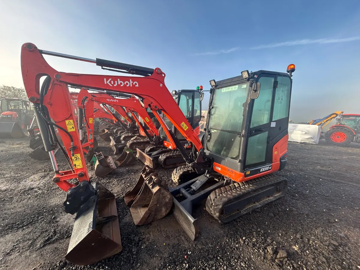 2019 Kubota Digger kx030-4 - Image 1