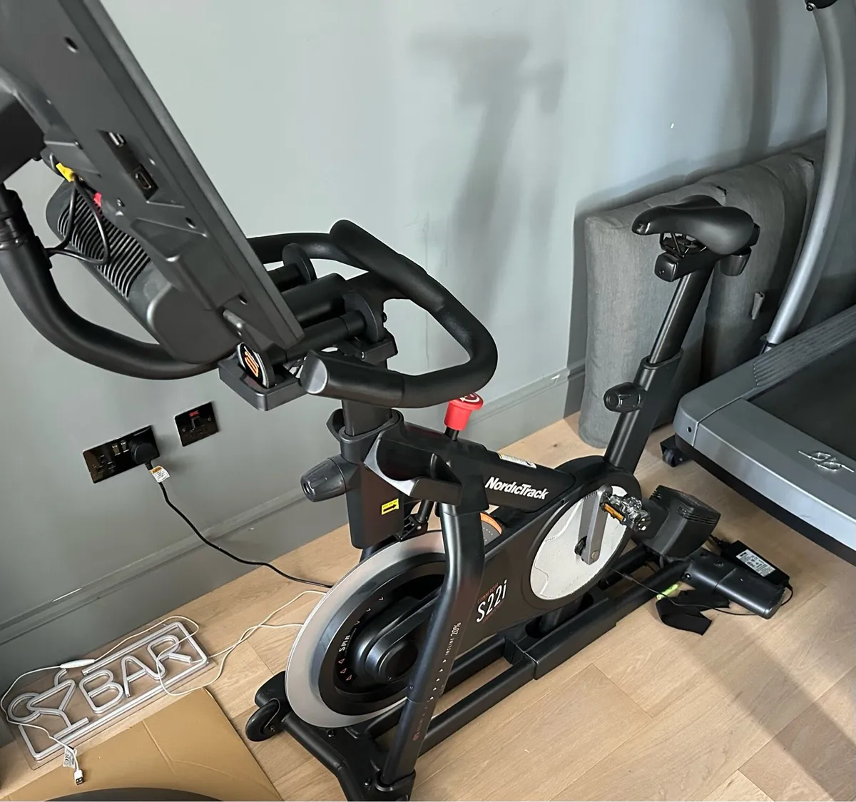 Exercise Bike: Nordictrack S22i - Image 2