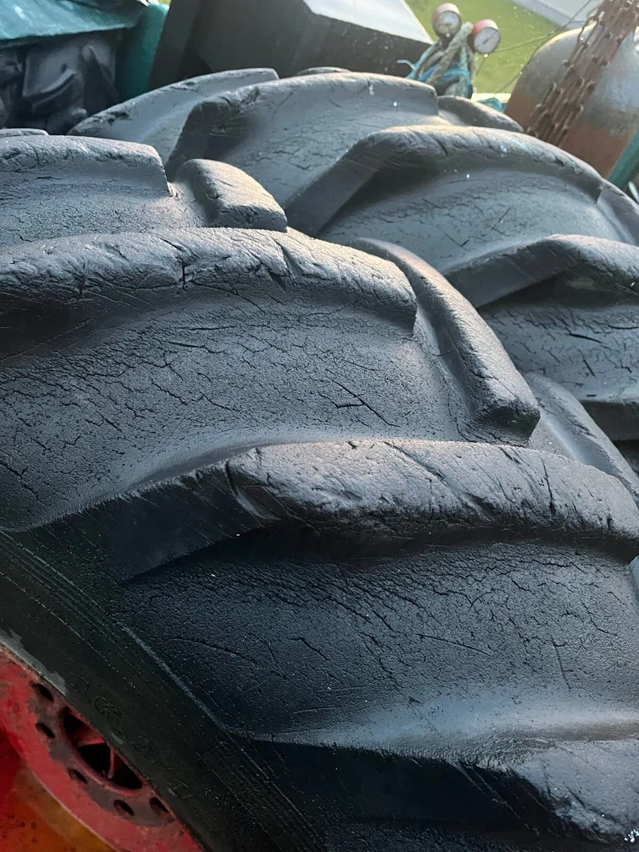 Tractor Wheels and Tyres - Image 2