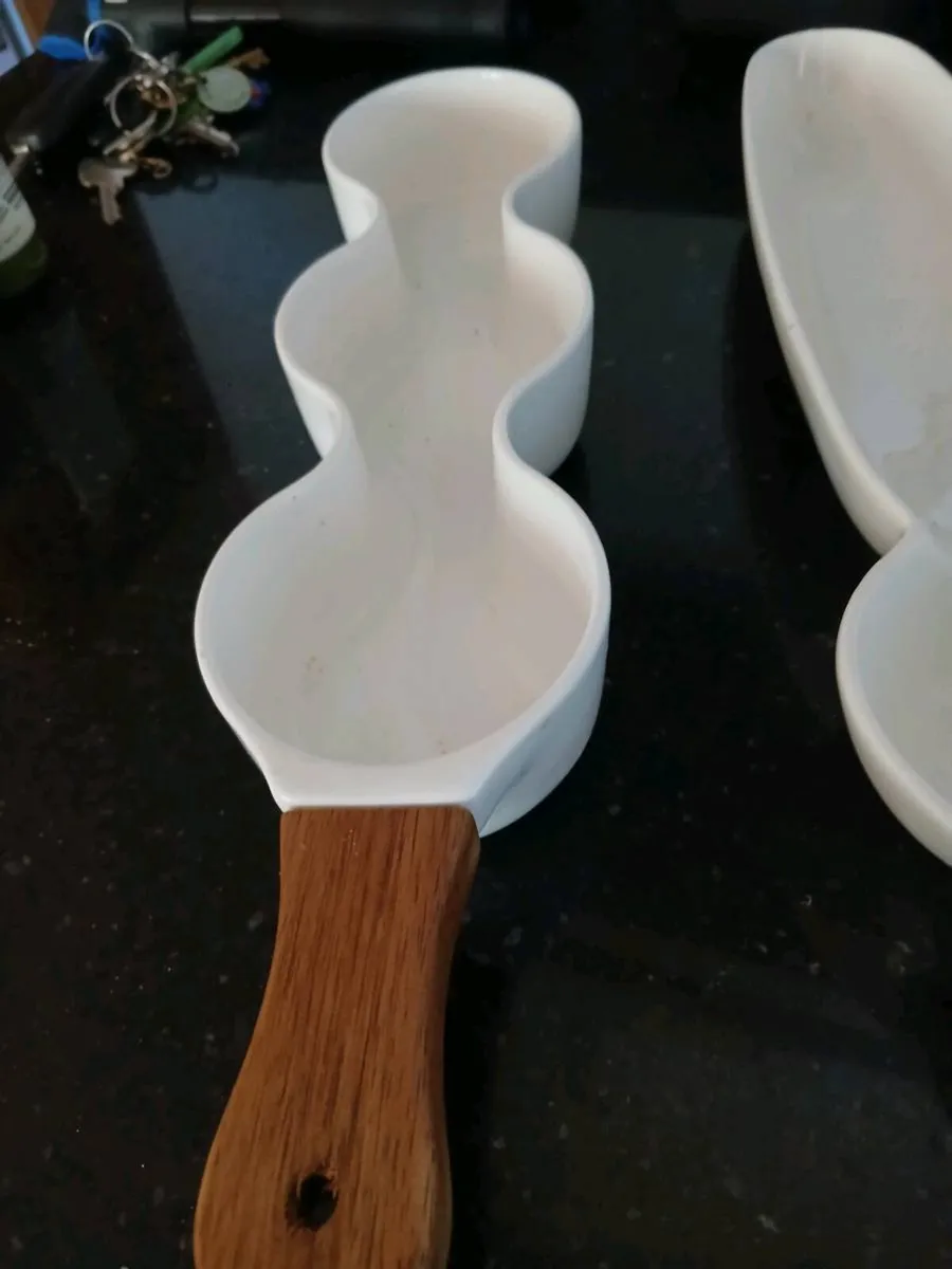 Porcelain serving dishes - Image 4