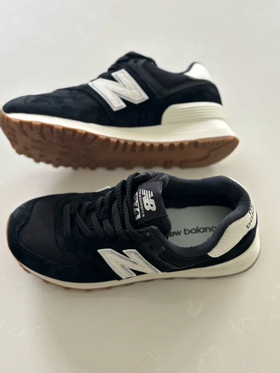 New Balance Trainers Size UK 4.5 - Image 4