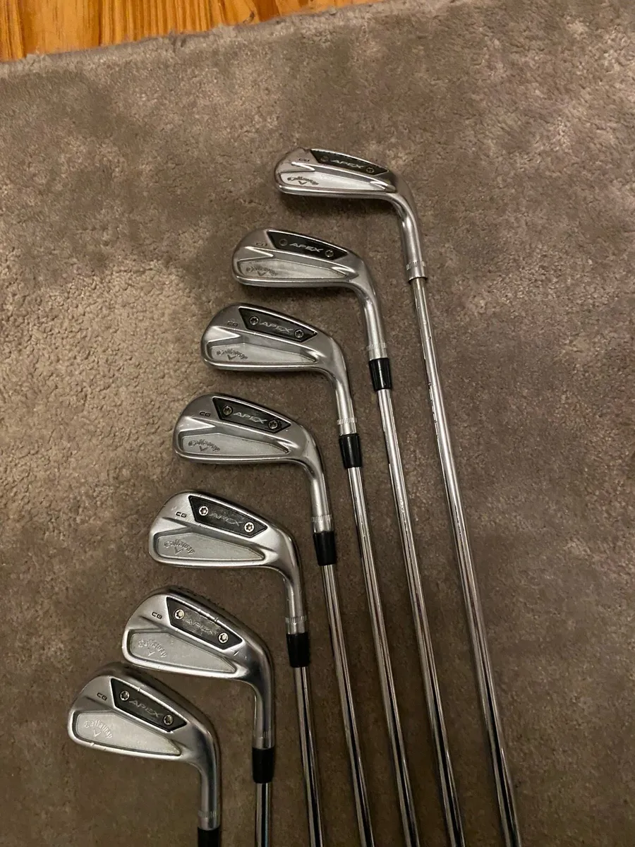 Golf irons - Image 1