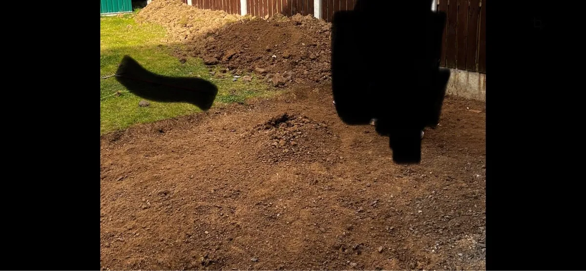 FREE TOP SOIL - Image 3