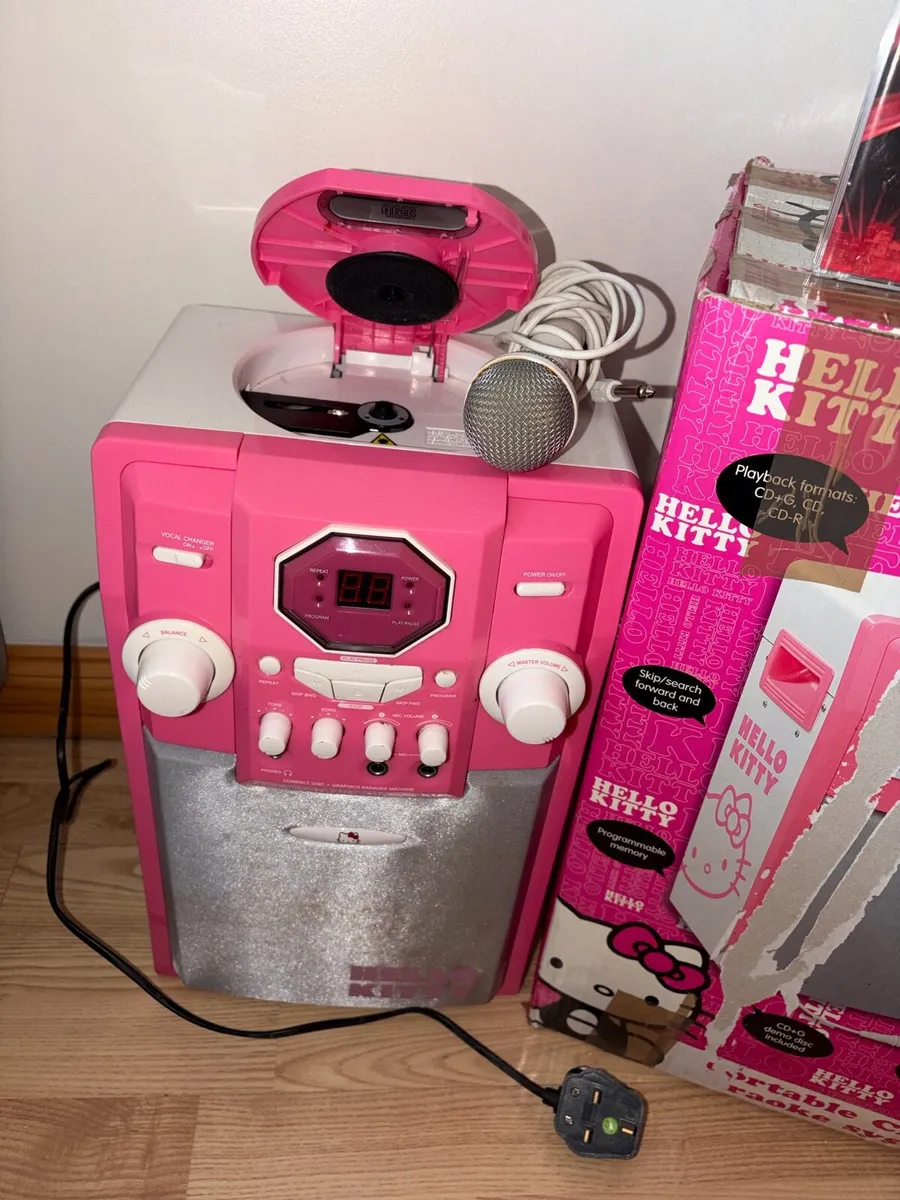Sanrio hello kitty karaoke machine - Image 1