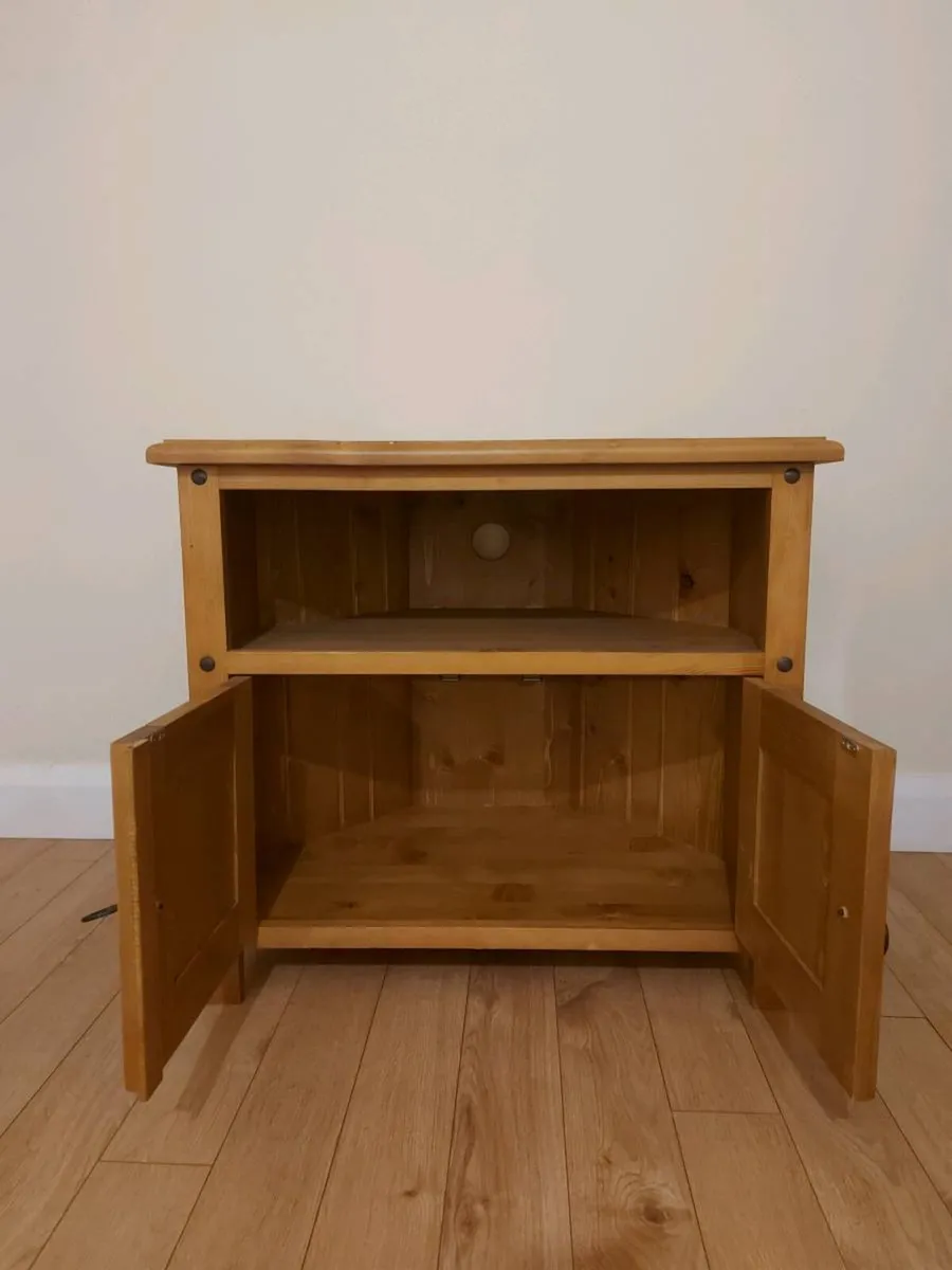 TV unit - Image 2