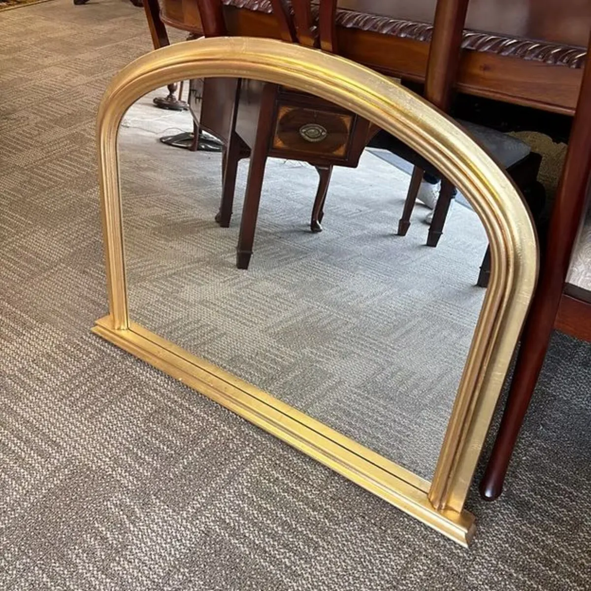 Beautiful gilt over mantle arch top mirror - Image 1