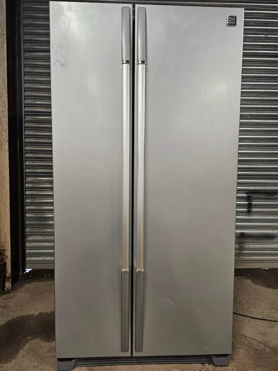 Fridge freezer - Image 2