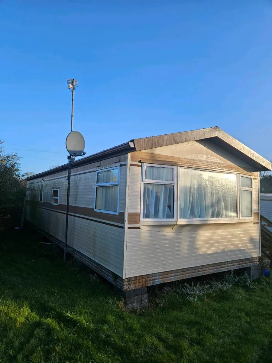 Roadmaster Mobile Home - Image 2