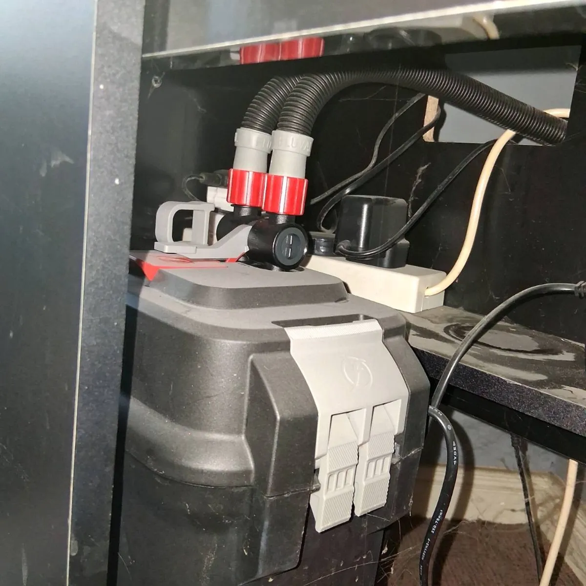 Fish Tanks - Image 3