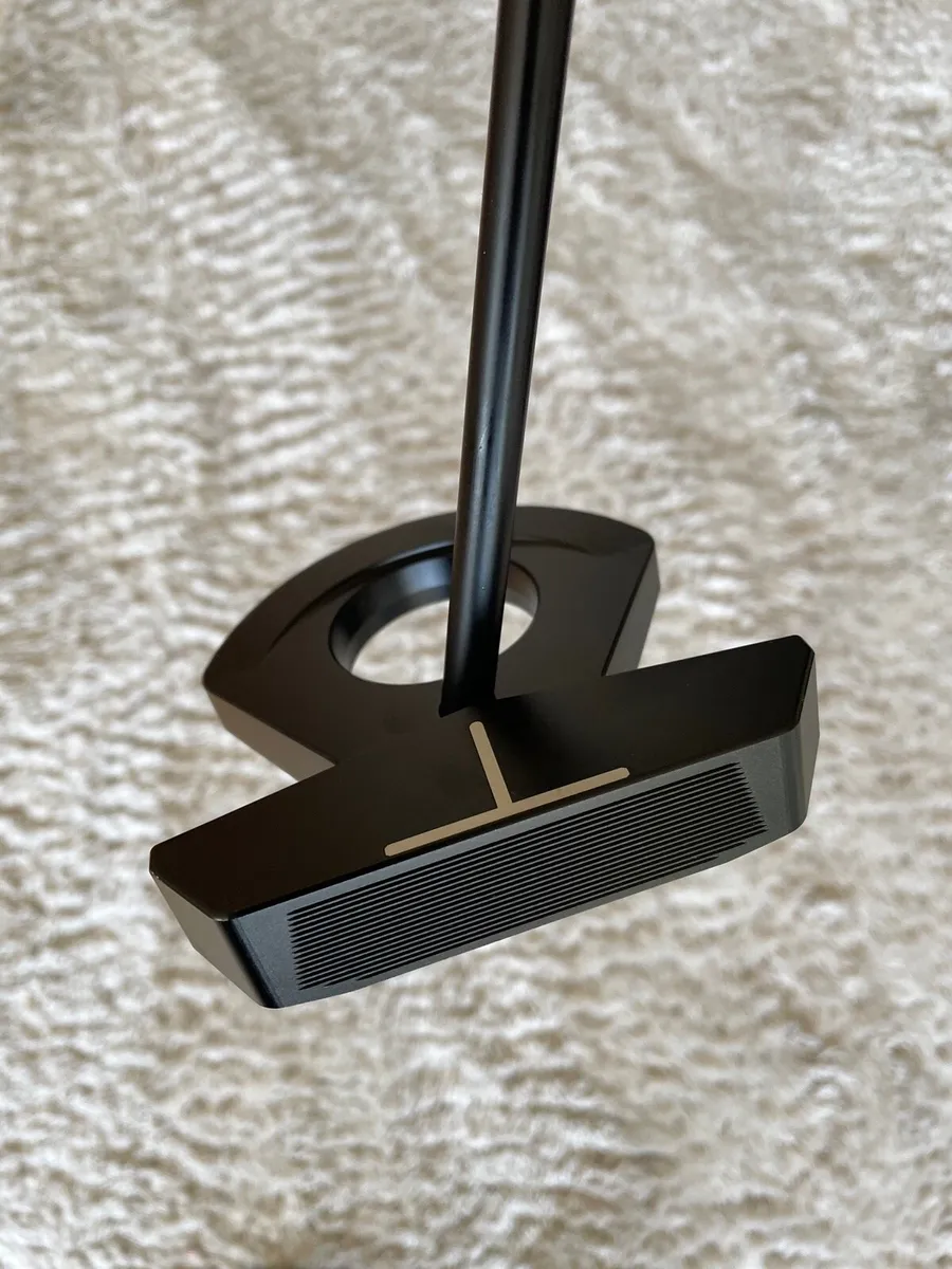 Replica LAB putter - Image 1