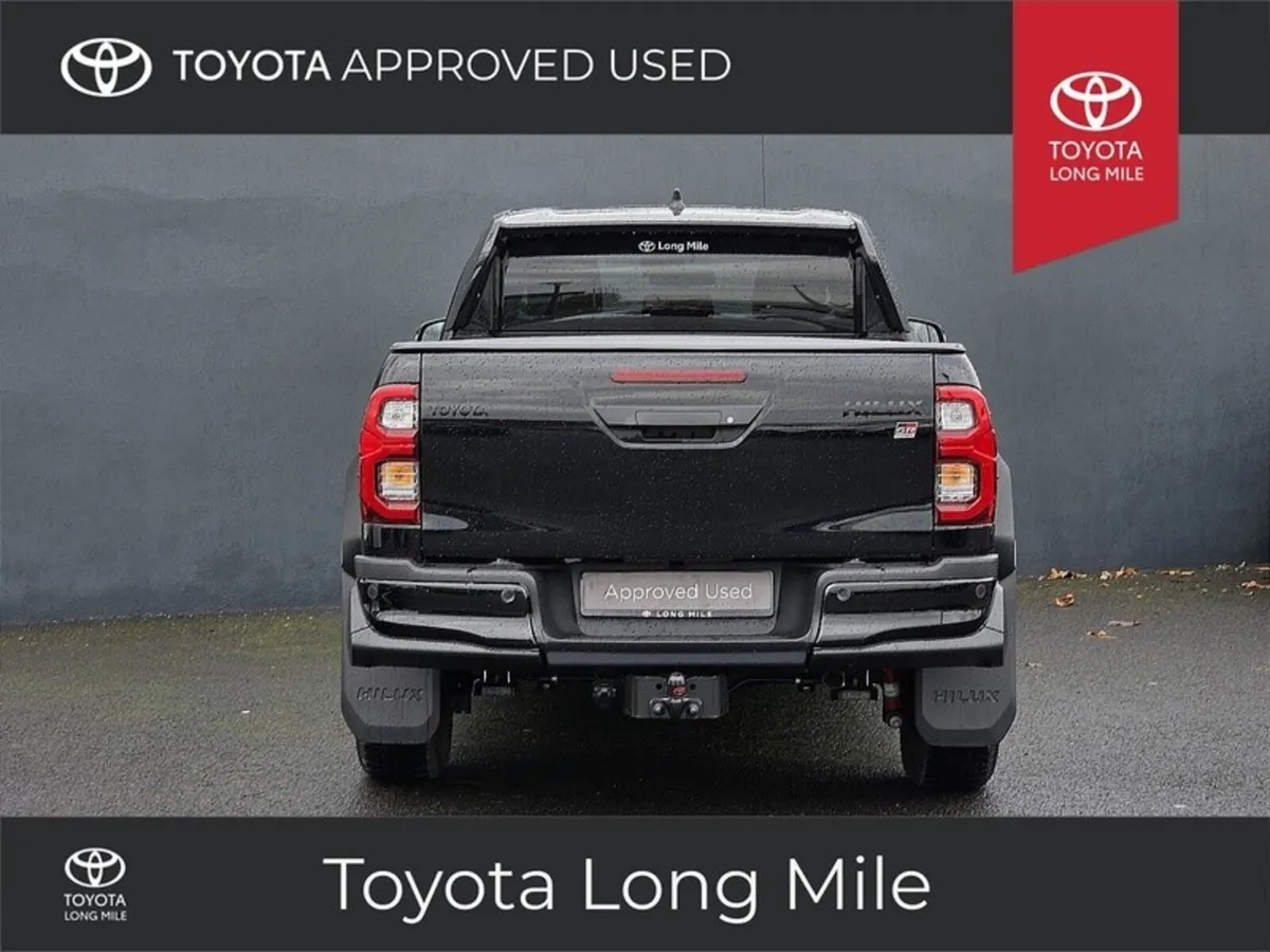 Toyota Hilux 2.8 GR Sport 5dr (Display Model ZERO - Image 4