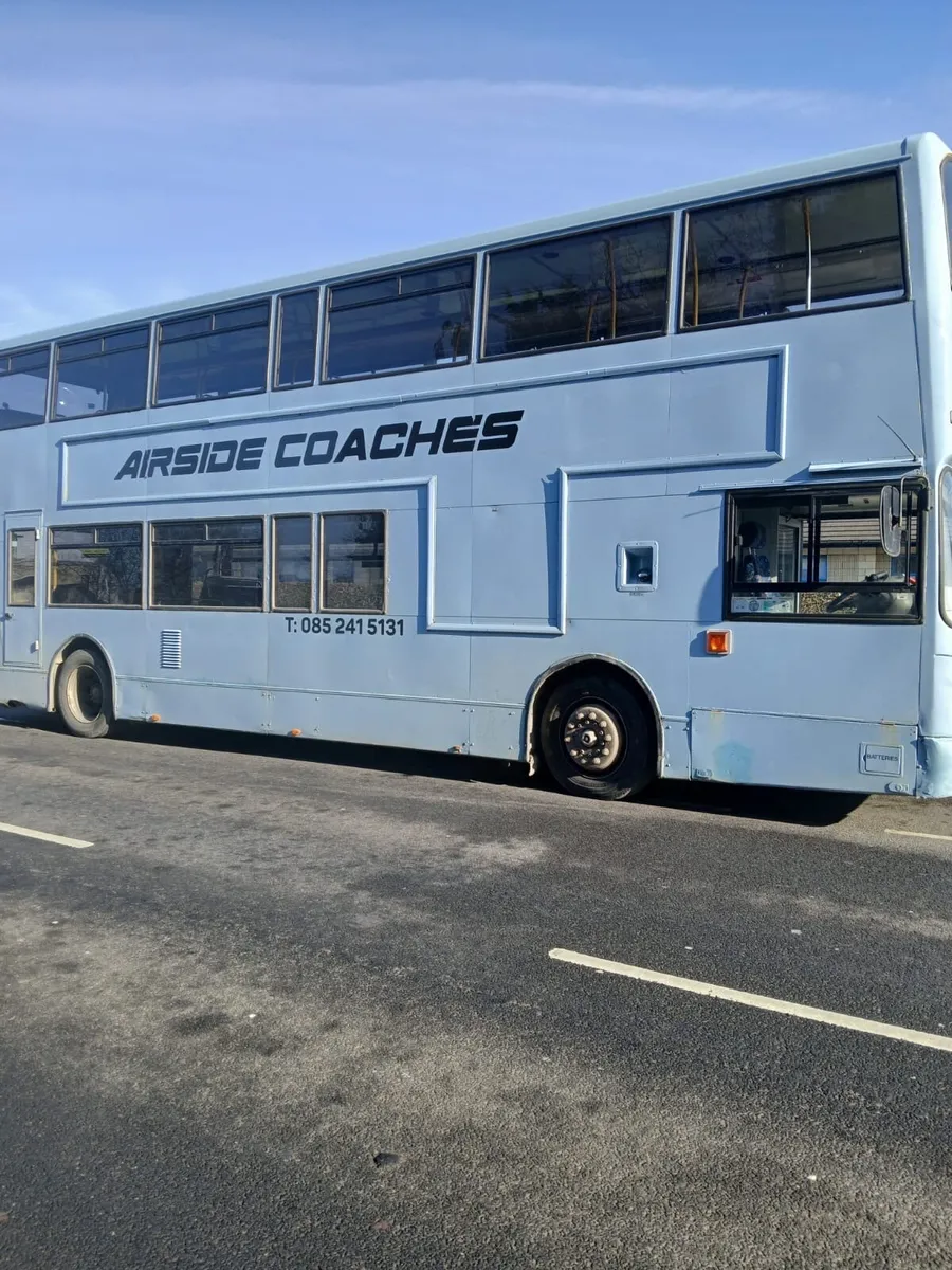 2004 double decker - Image 3