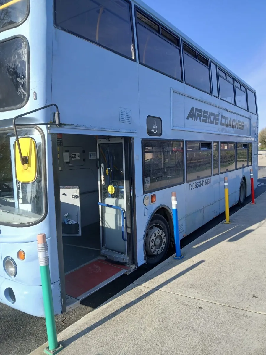 2004 double decker - Image 2