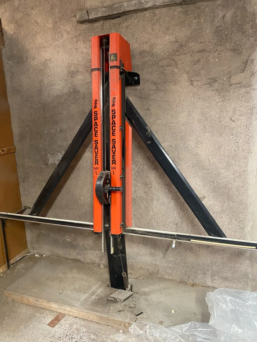 Space saver panel cutters