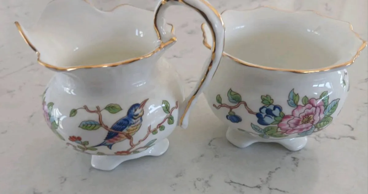 Aynsley Pembroke set - Image 1