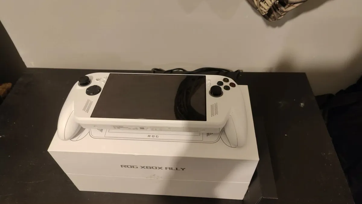 Rog Xbox Ally - Image 1