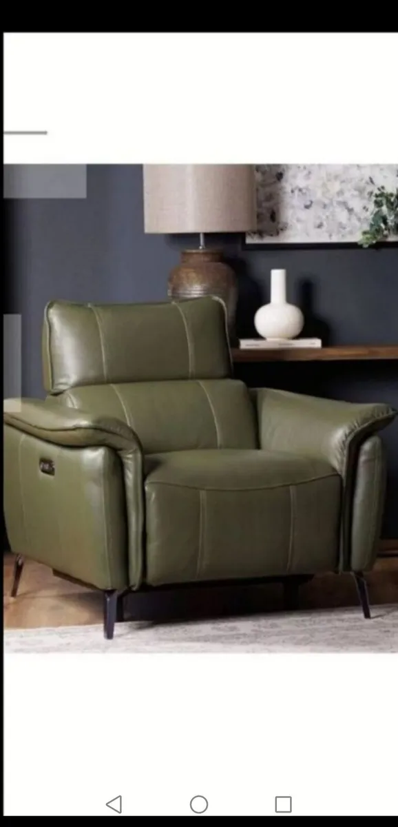 Brand New Truman Oslo Pine Leather Power Recliner