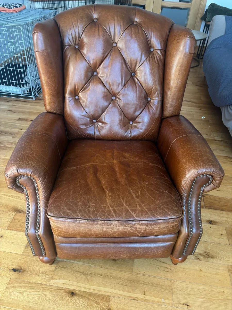 Leather manual recliner chair - Image 1