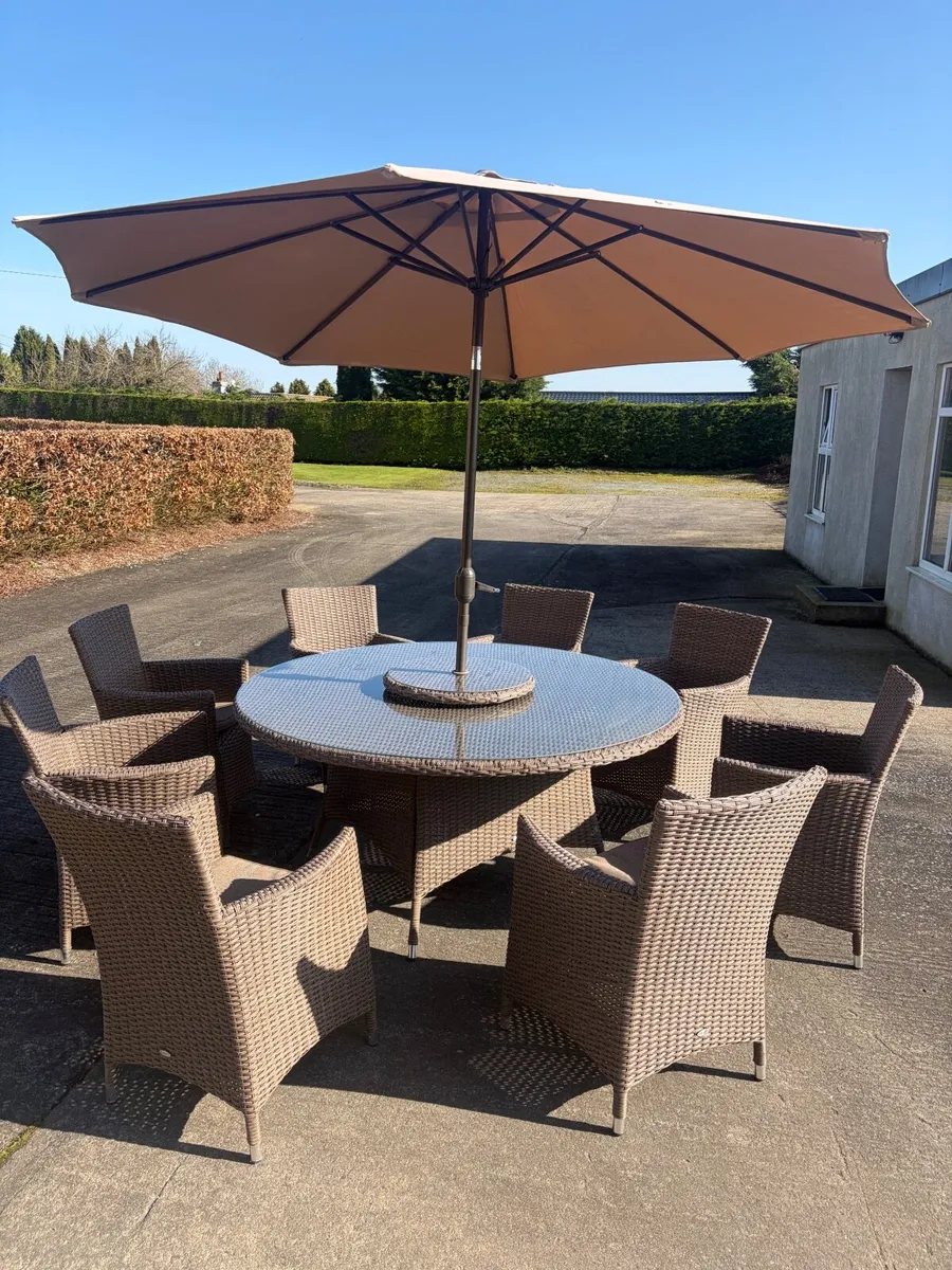 Patio garden furniture set - Image 1