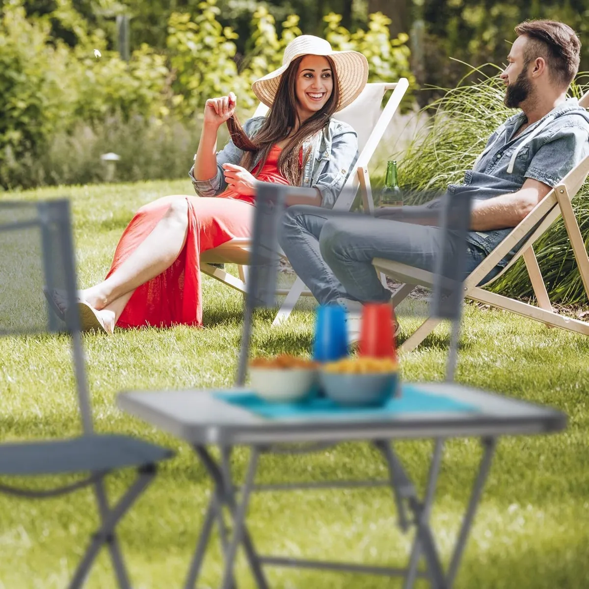 STRUK Foldable Patio Table with Glass Top Bistro - Image 4