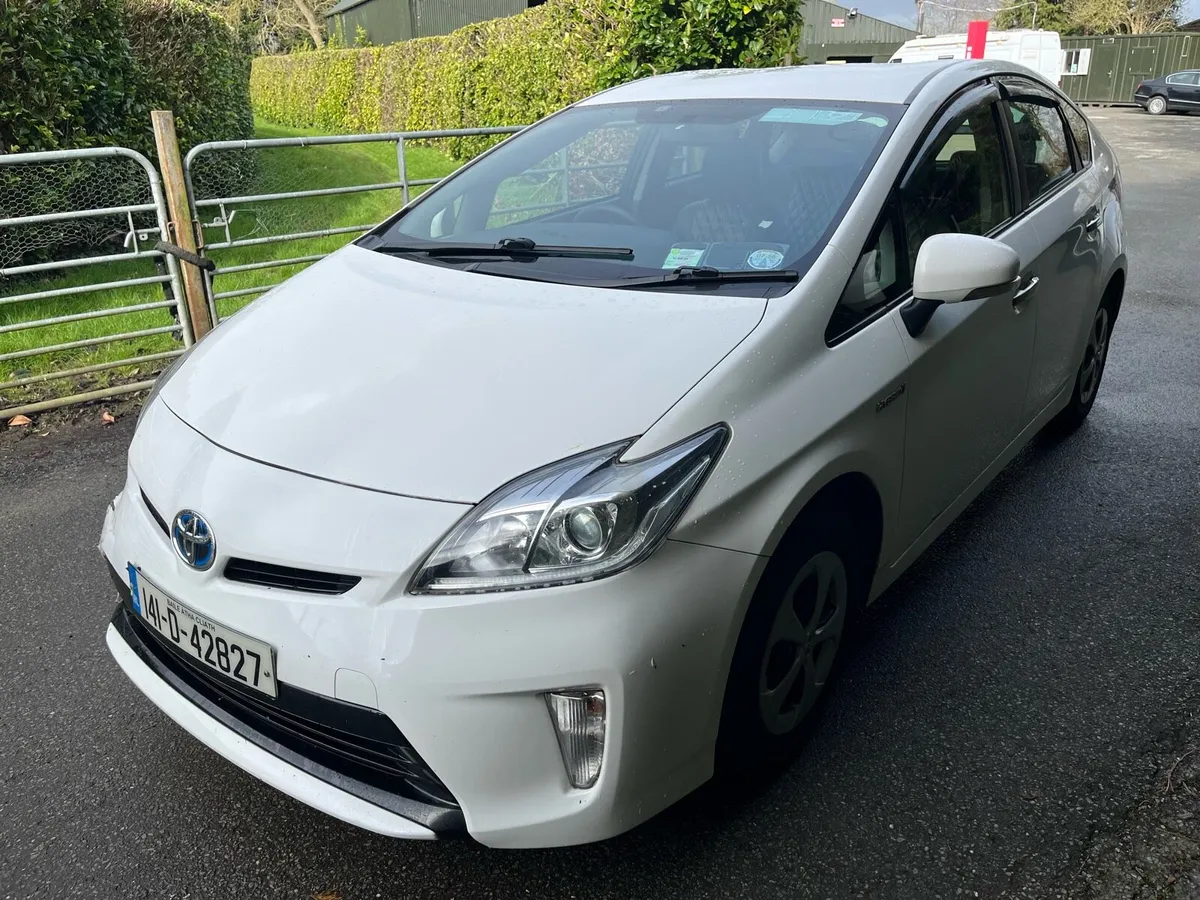 Toyota Prius - Image 2