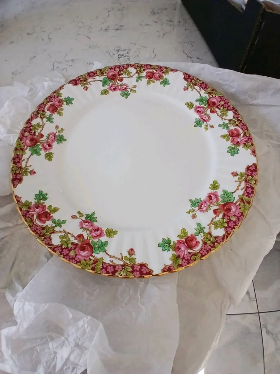 Old English garden china - Image 3