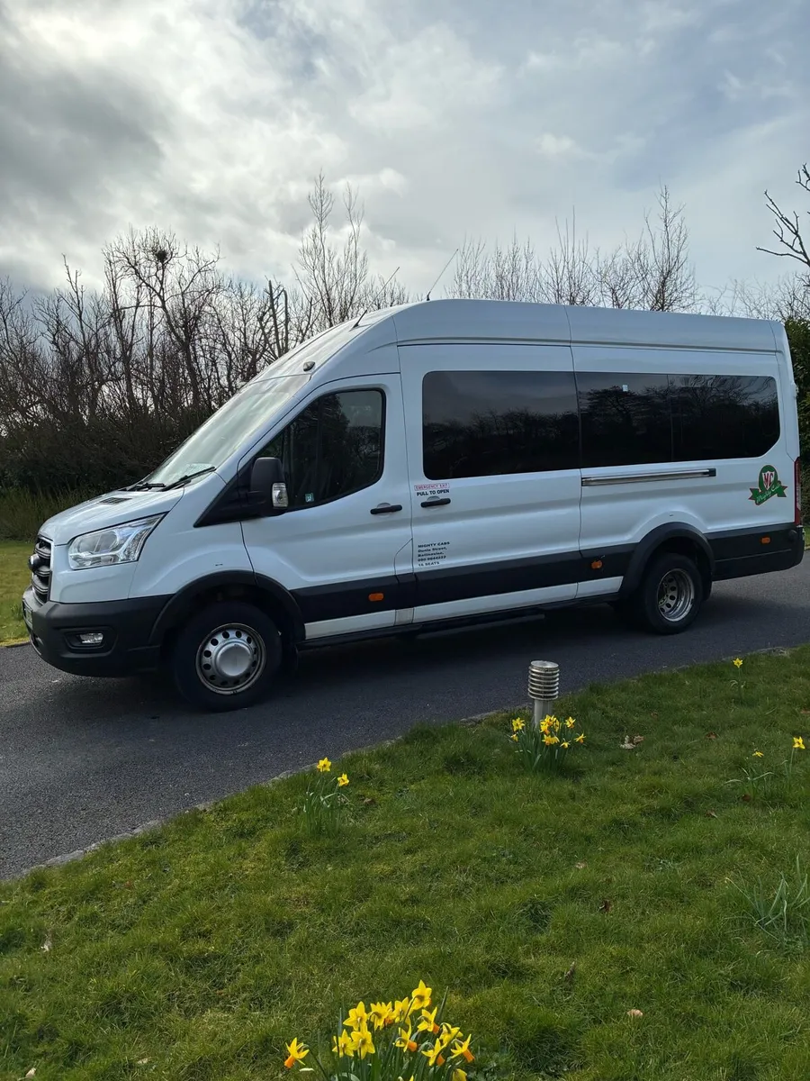 Ford Transit Minibus - Image 3