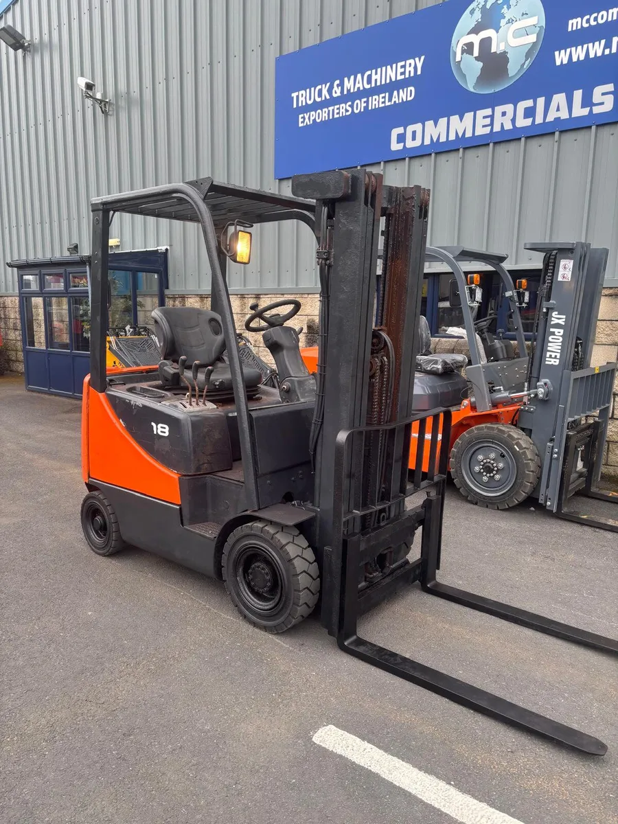 For Sale: 1.8 Ton Doosan Forklift - Image 2