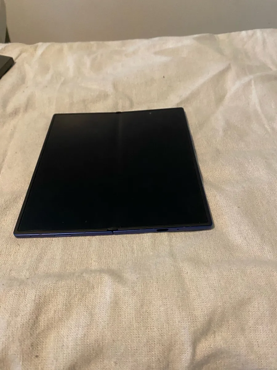 Samsung z fold 7 256gb - Image 3