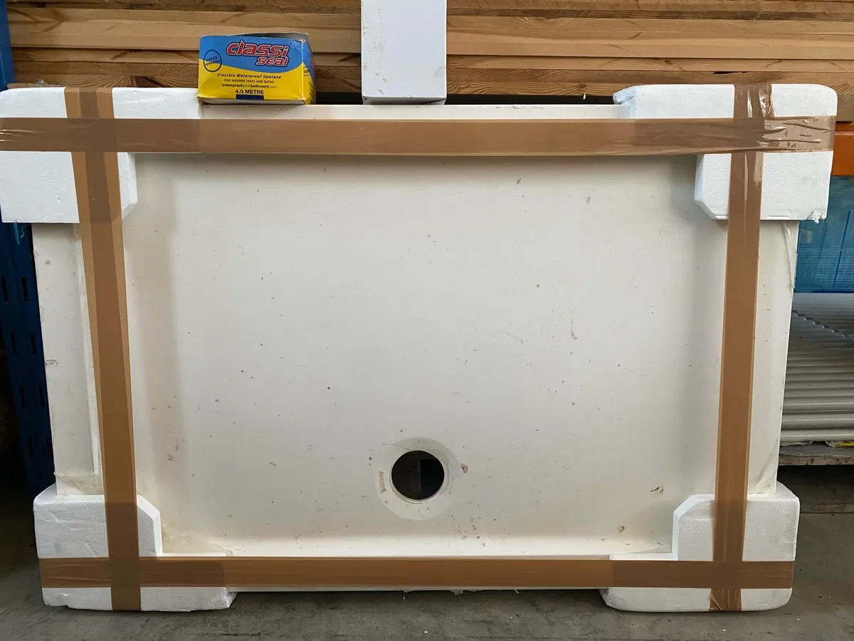 Shower tray - Image 1
