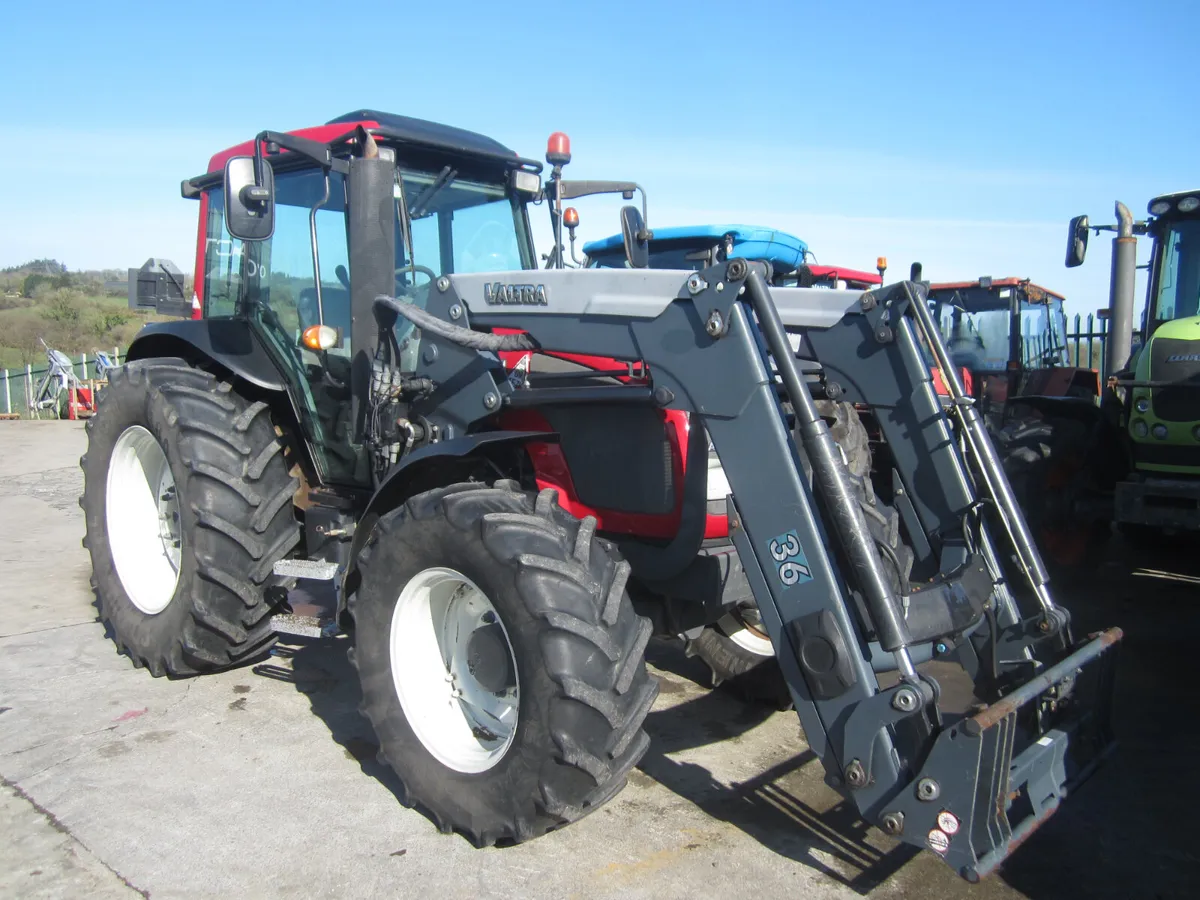 VALTRA A93 - Image 3