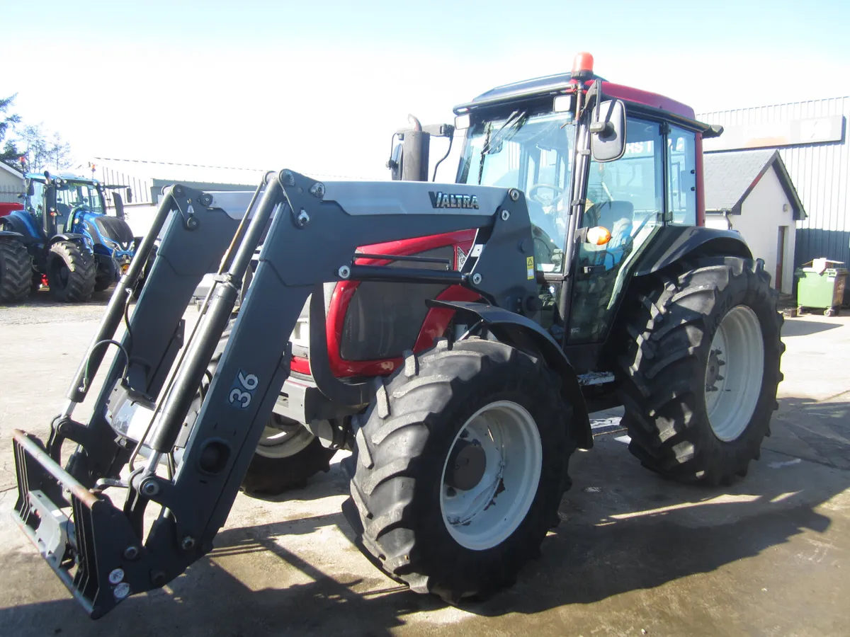 VALTRA A93 - Image 4
