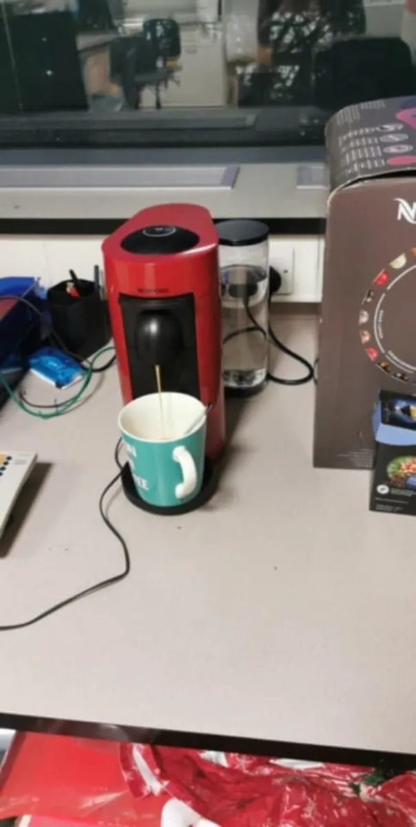 Nespresso Ventuo Coffee Mechine