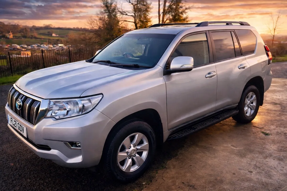 2021 Toyota Land Cruiser Commercial 2.8Auto No VAT - Image 3
