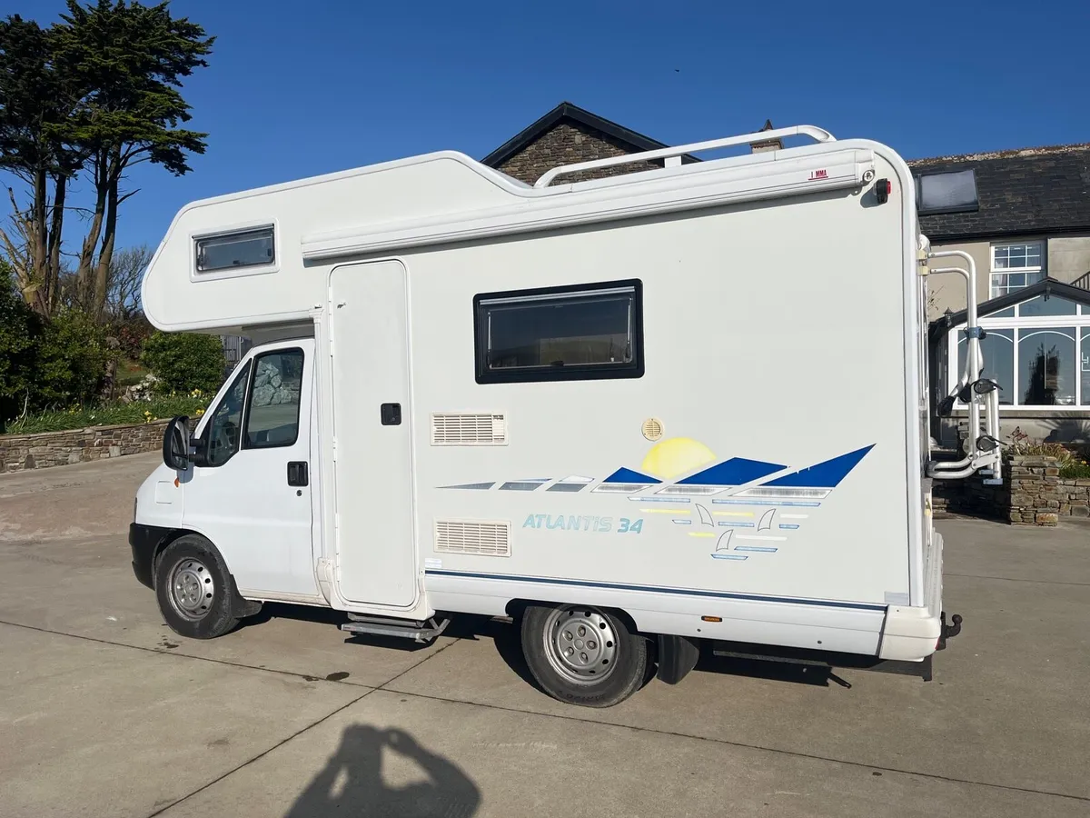 Pilots Atlantis 34 4 Bert - Image 4