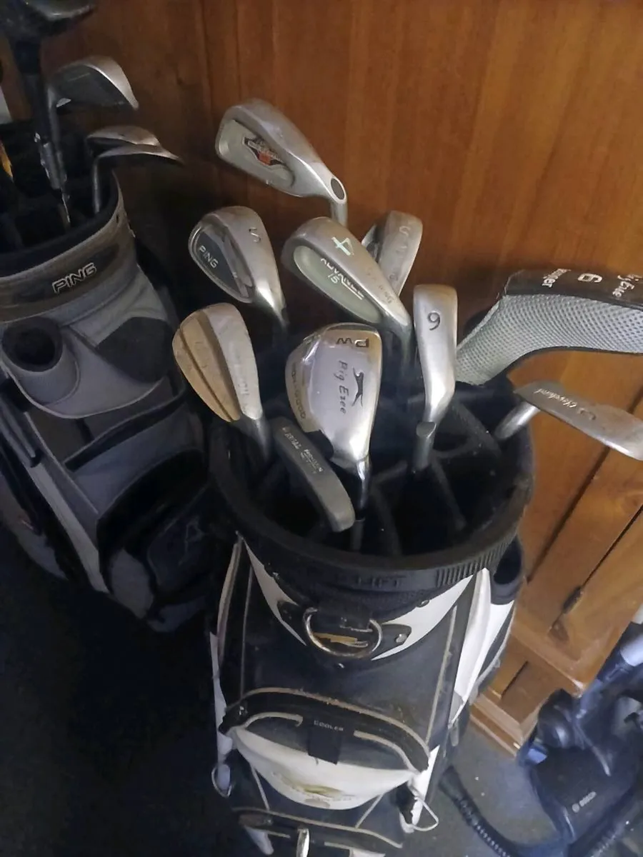 Selection of  iron - Image 1