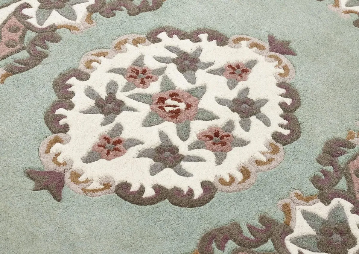 Lotus Premium Traditional Rug Aubusson Wool Heavy - Image 3