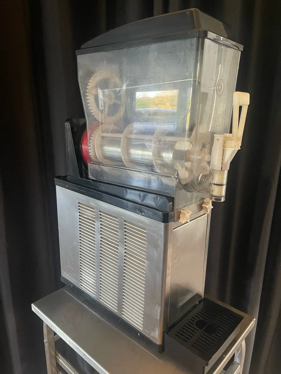 Slush Machine - Image 2