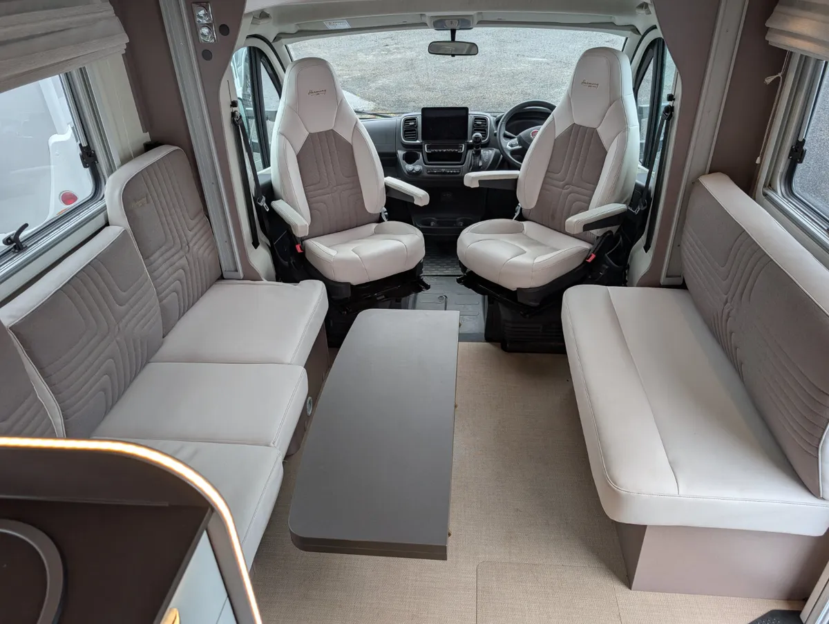 Compact 4 Berth Motorhome  **AUTOMATIC** - Image 2